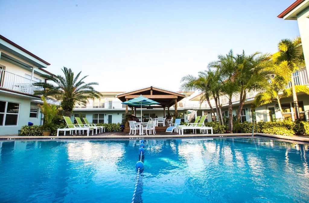 Ocean Ridge Hotel | Sun Dek Beach House