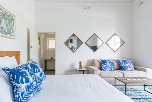 North Sydney Apartment | Sun Drenched Ground Floor Studio with Patio