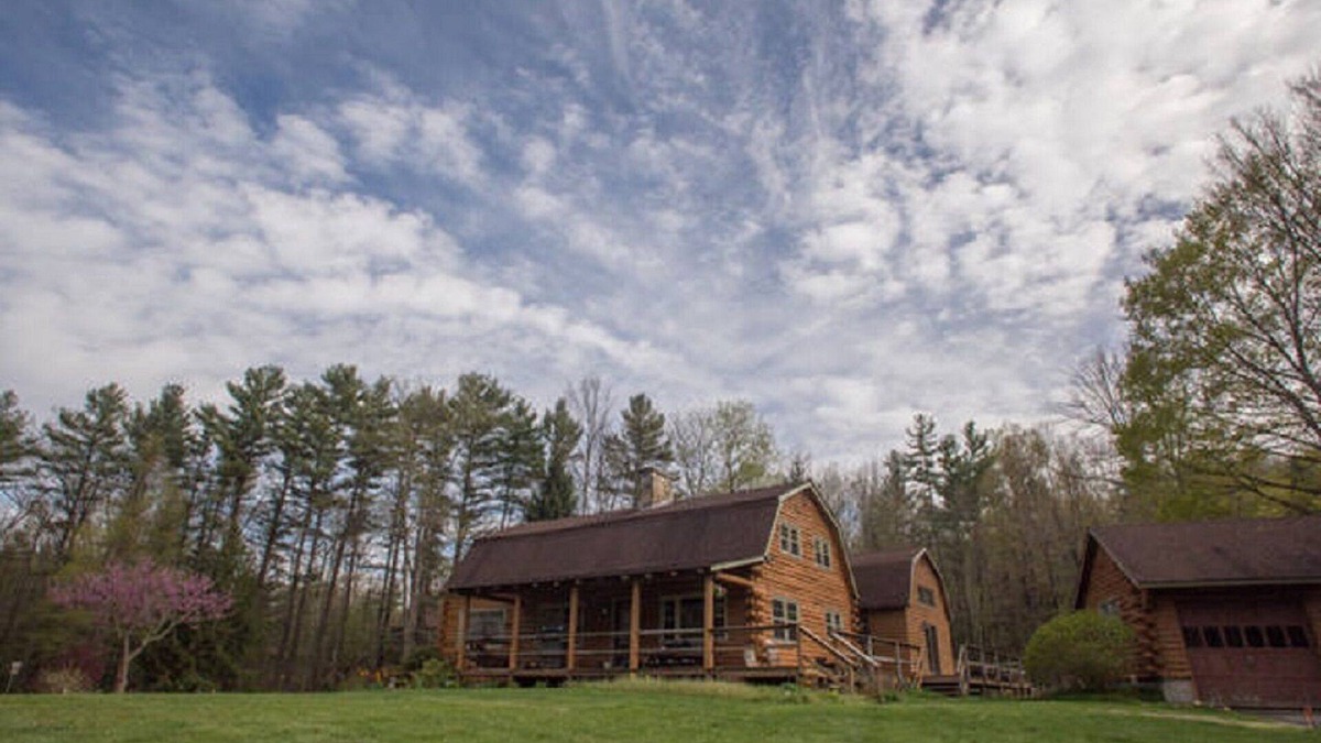 Amherst Apartment | Sun filled pool house with vaulted ceilings beautiful in ground pool and gardens