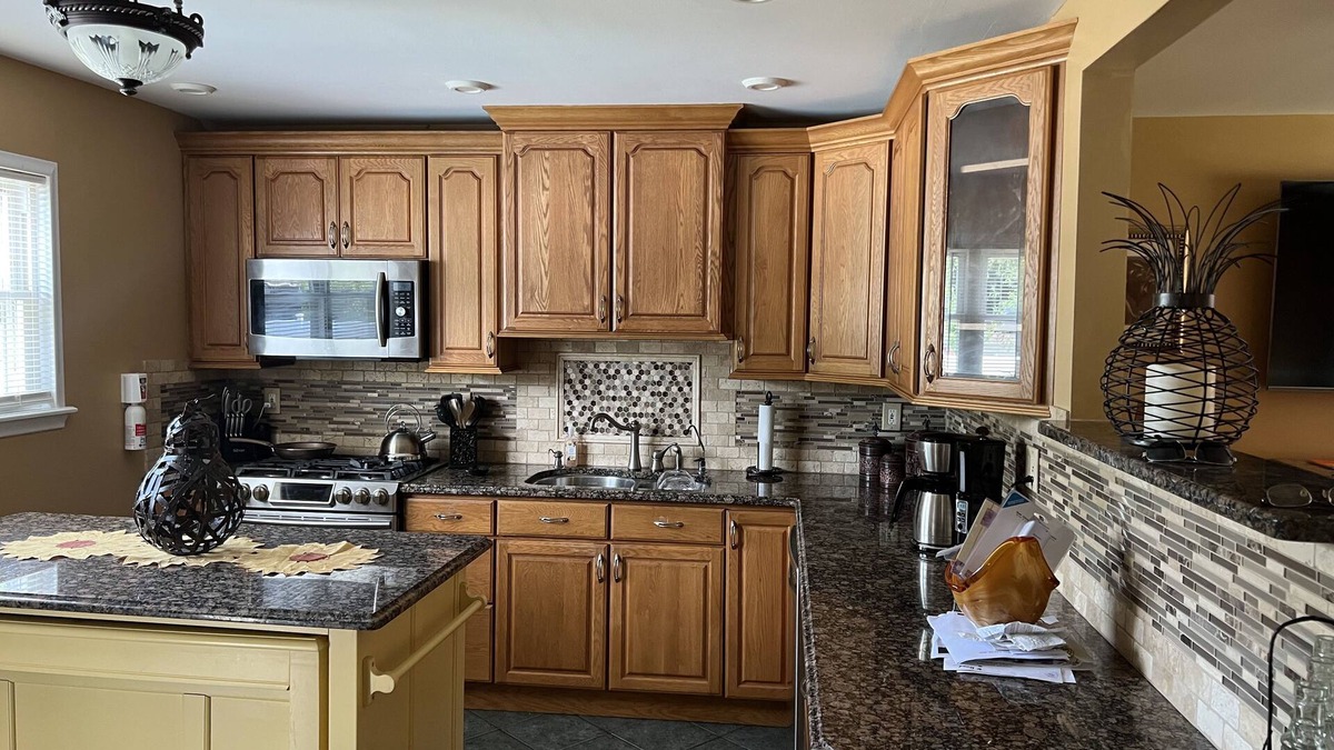 South Toms River House | Sun & Fun in your own backyard!