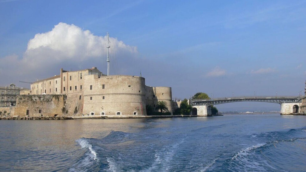 Taranto Apartment | Sun Home Studio in city center