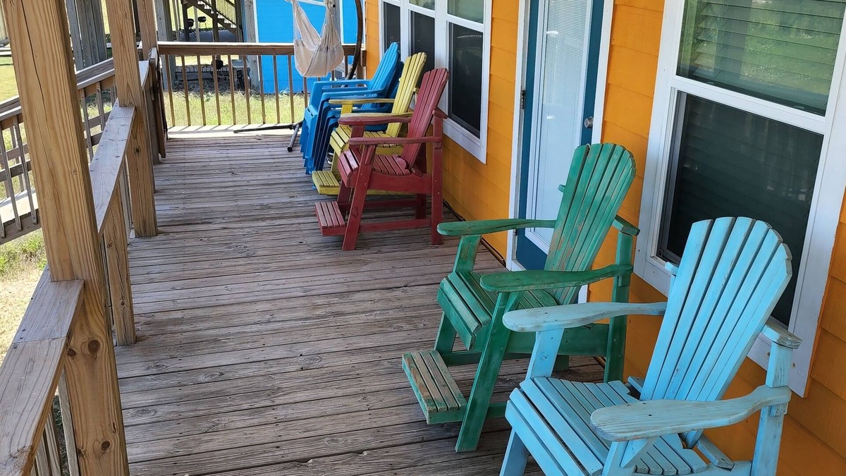 Surfside Beach House | Sun Kissed Retreat, FRONT ROW! BEACHFRONT! BEAUTY!