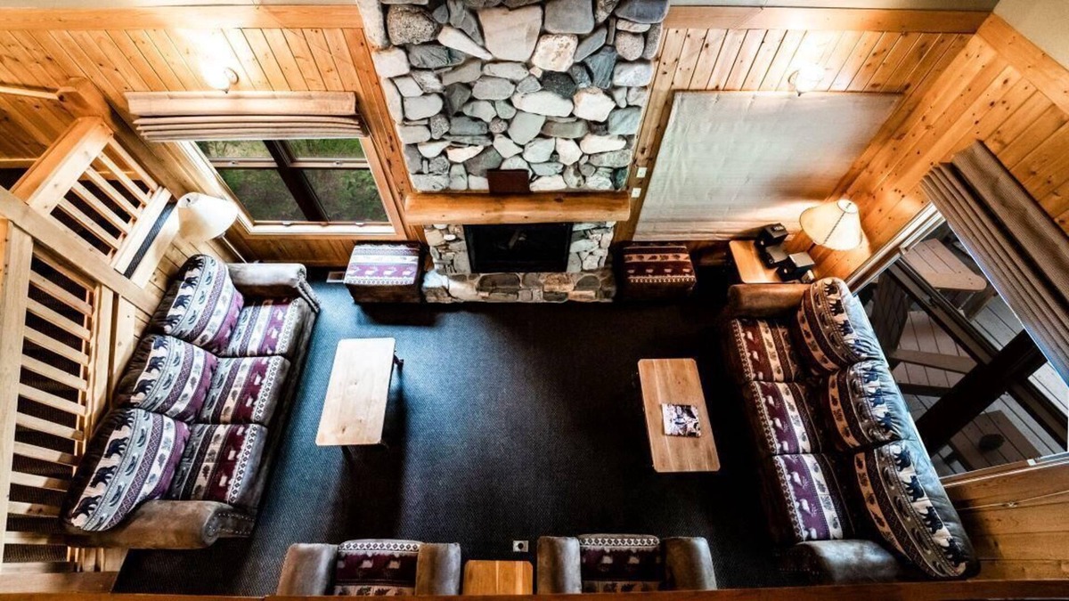 Winthrop Cottage | Sun Mountain Lodge -Beautiful Grand Suite Cabin on Patterson Lake