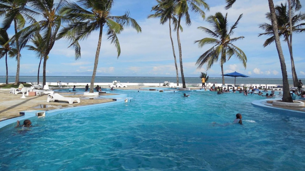 Mtwapa Resort | Sun N Sand Beach Resort