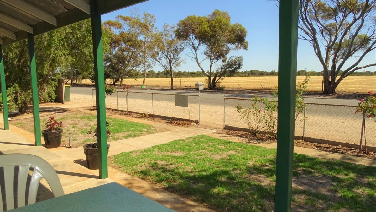 Maitland Hotel | Sun on the Stubble, Maitland