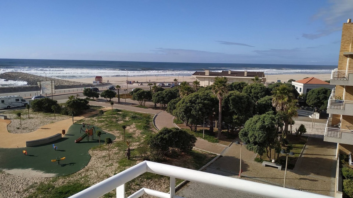Mozelos Apartment | Sun, Pool and Beach, Studio open-space T0, beachfront, private pools.