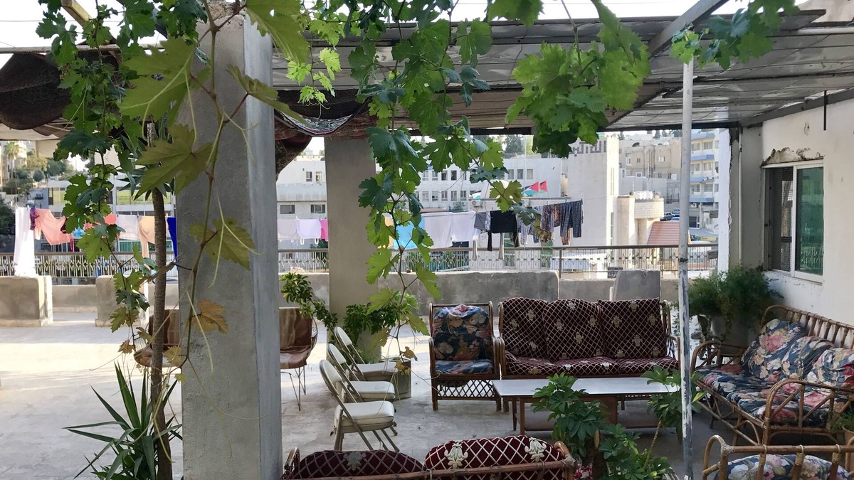 Jabal Al-Hussein Hotel | Sun Rise Hotel