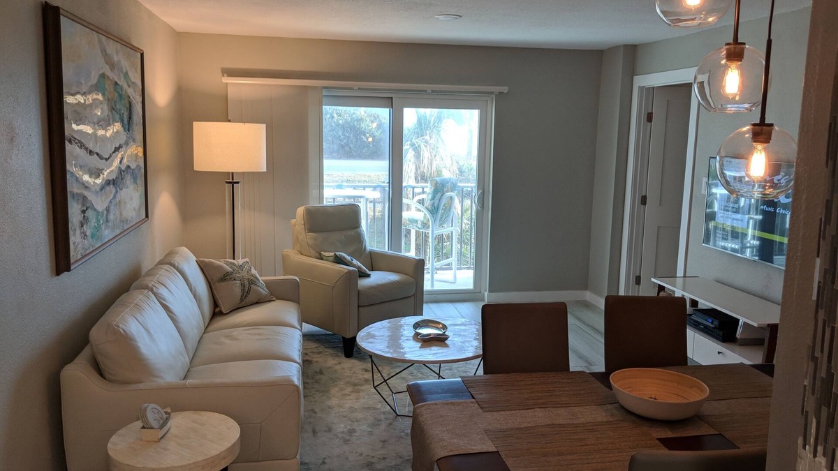 Ormond-by-the-Sea Condo | Sun, Sand, and Surf!