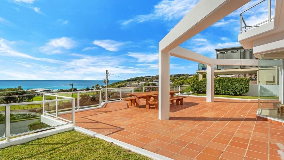 Forster House | Sun, Sand, Beachside house with magical views.