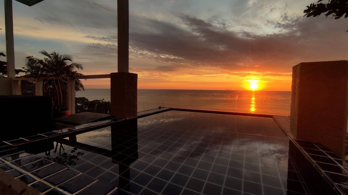 Ko Lanta Villa | Sun Set Villa Klong Nin In Koh Lanta, at the Beach Klong Nin