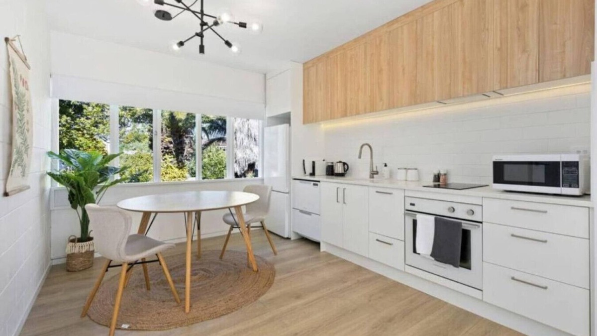 Mission Bay Apartment | Sun Soaked Studio| Full Kitchen | Sea Views