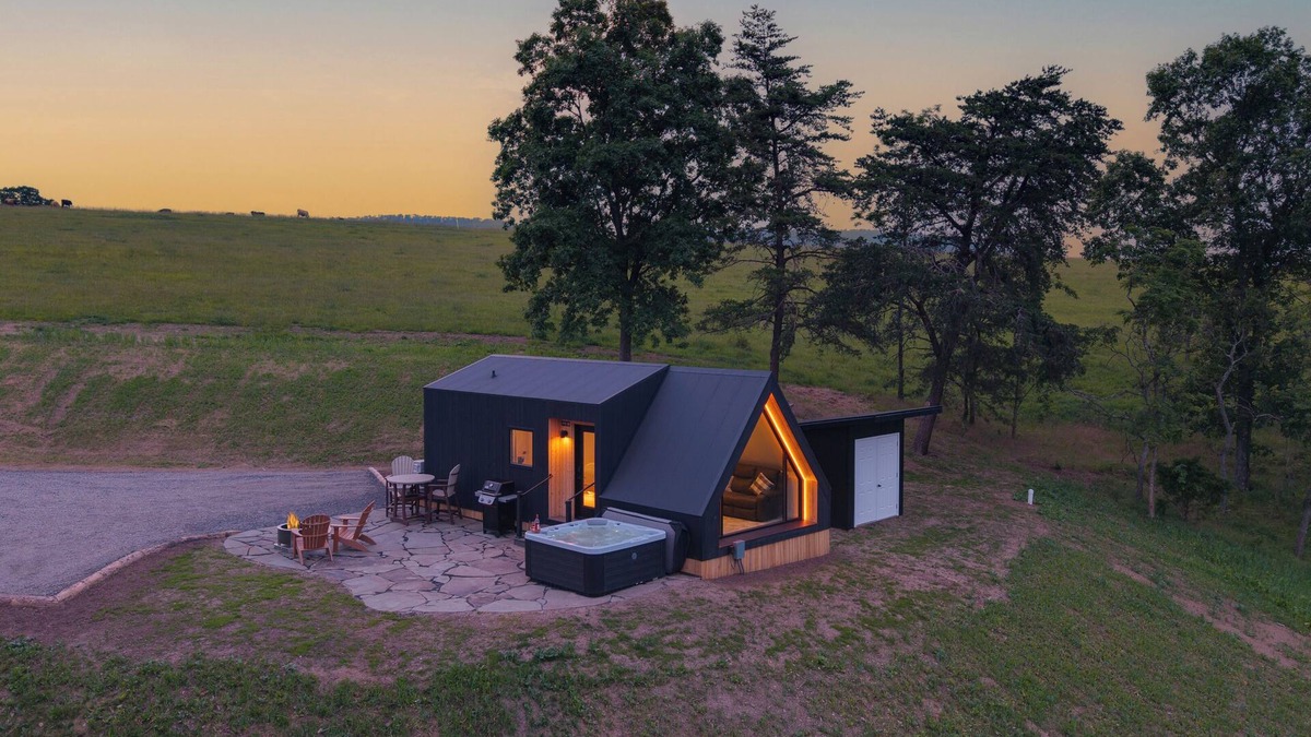 Augusta House | Sun Valley Overlook A-Frame | Wow Views + Hot Tub