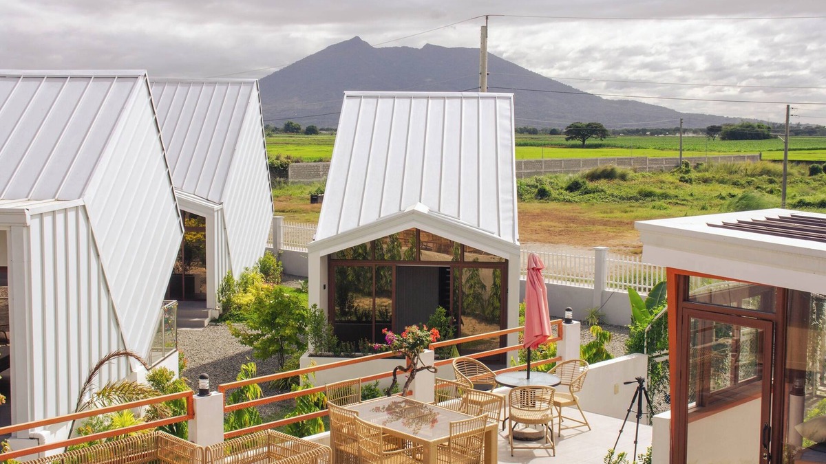 Angeles City Villa | Suncoast Villas