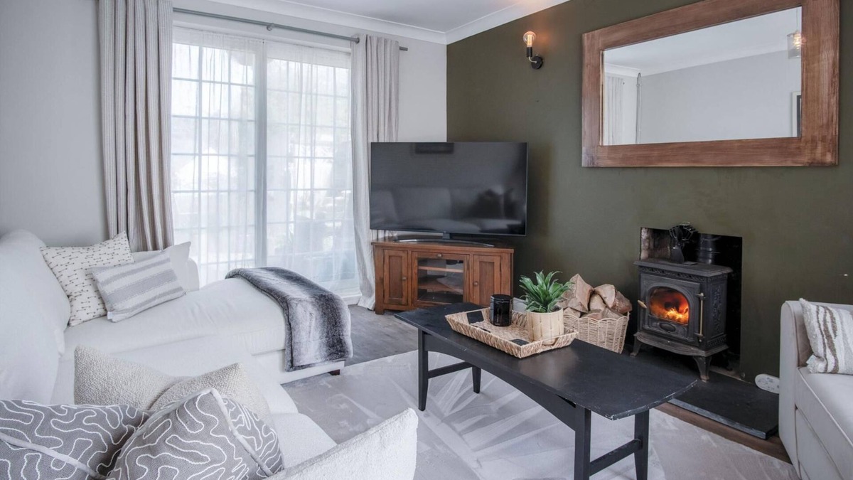 Pembroke Dock House | Sunderland Avenue - 2 Bedroom - Pembroke Dock