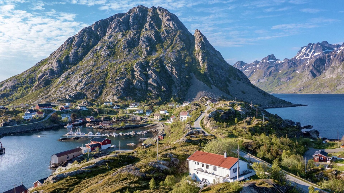 Sund i Lofoten House | Sundet Lofoten Holiday House - Sea & Mountainview