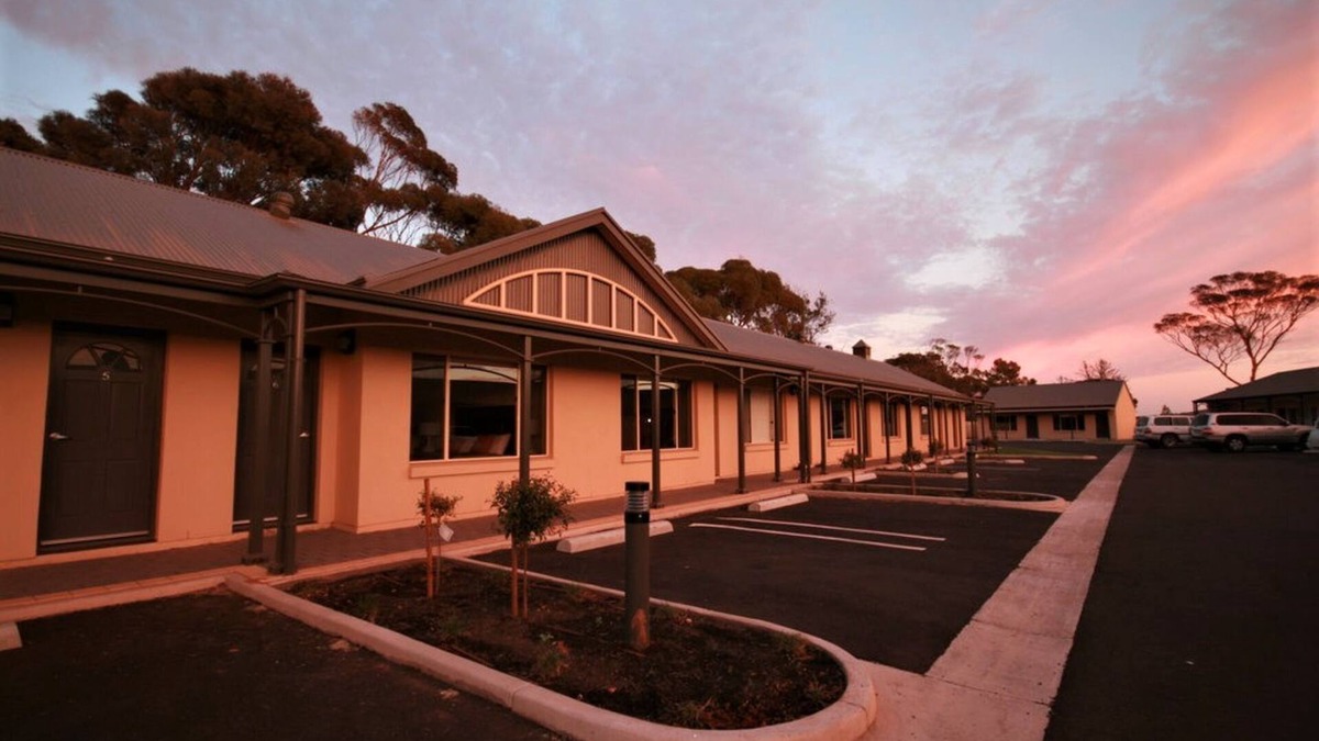 Whyalla Norrie Hotel | Sundowner Motel Hotel