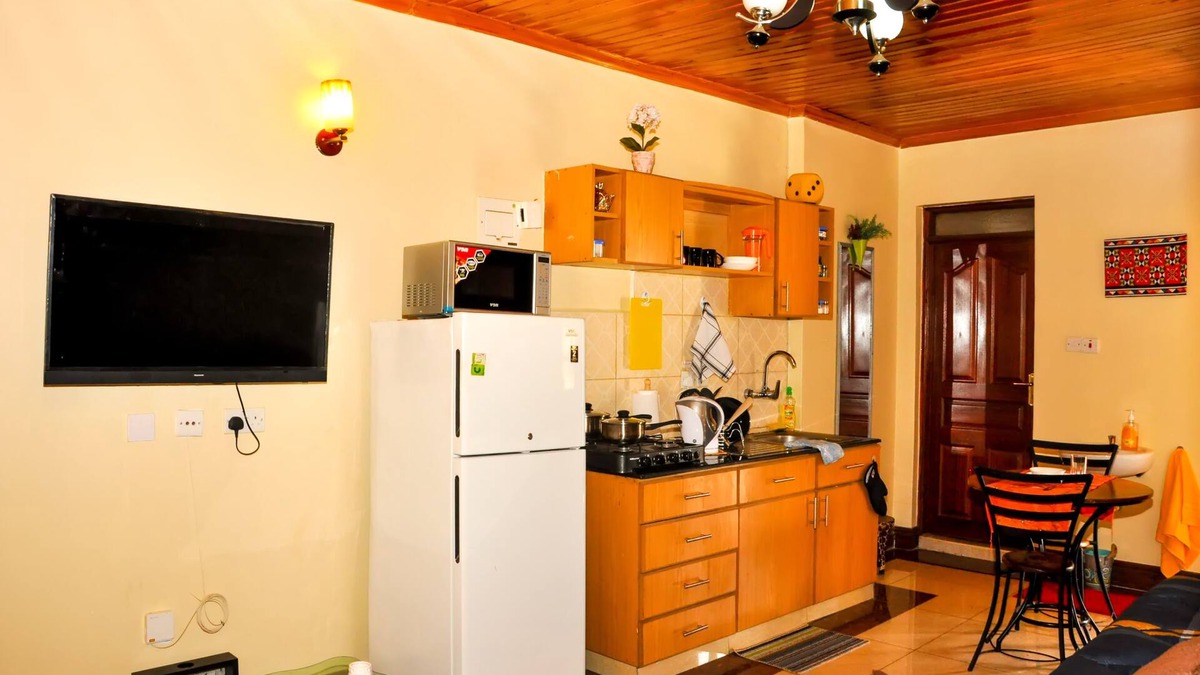 Nairobi Hotel | Sundowner Studio