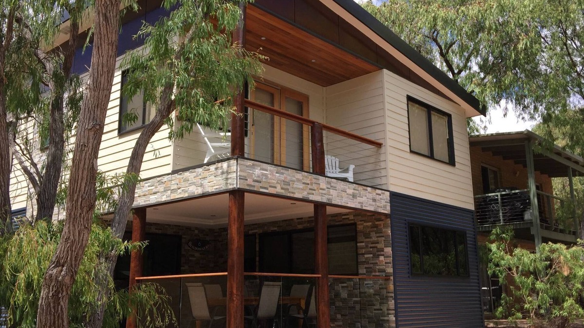 Margaret River Ski Chalet | Sundowners Margaret River