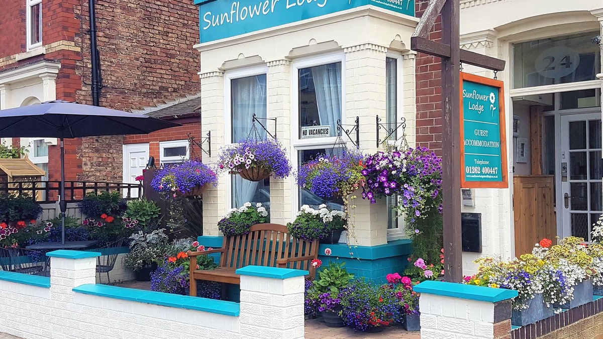 Bridlington Old Town Bed & Breakfast | Sunflower Lodge