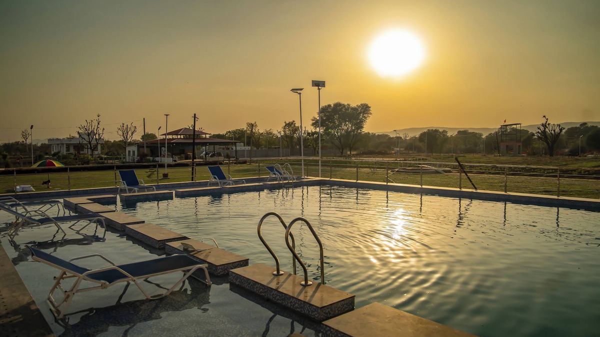 Jamwa Ramgarh Resort | Sunflower Saga