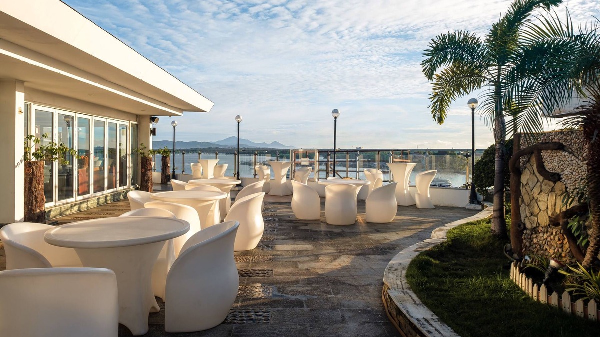 Puerto Princesa City Centre Hotel | Sunlight Guest Hotel