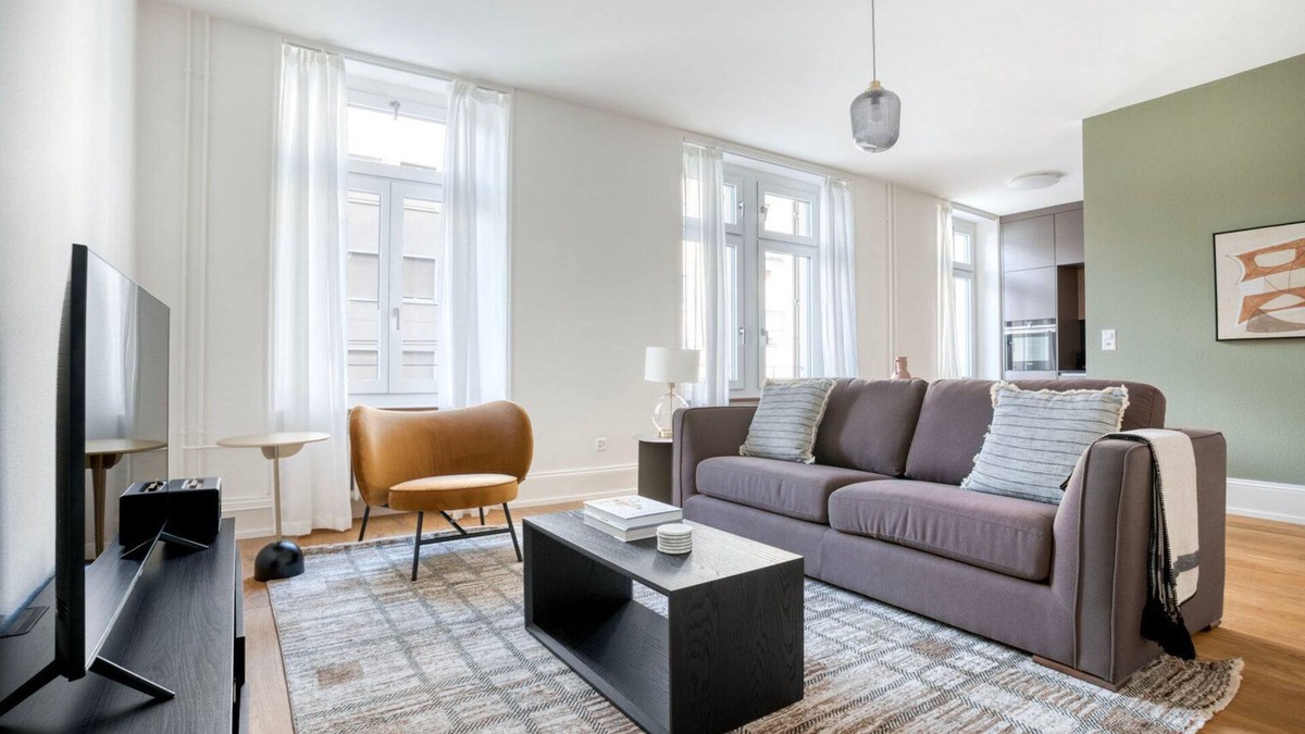 Gundeldingen Apartment | Sunlit Gundeldingen 3 Room w/Storage, nr Basel Main Stn, by Blueground