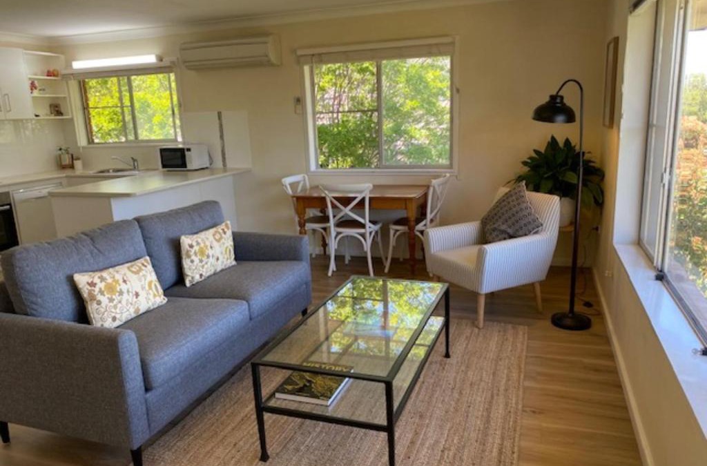 Tamworth Apartment | Sunlit Serenity in East Tamworth