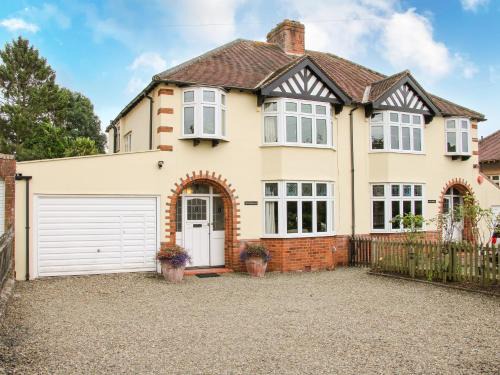 Ludwel House | Sunningdale