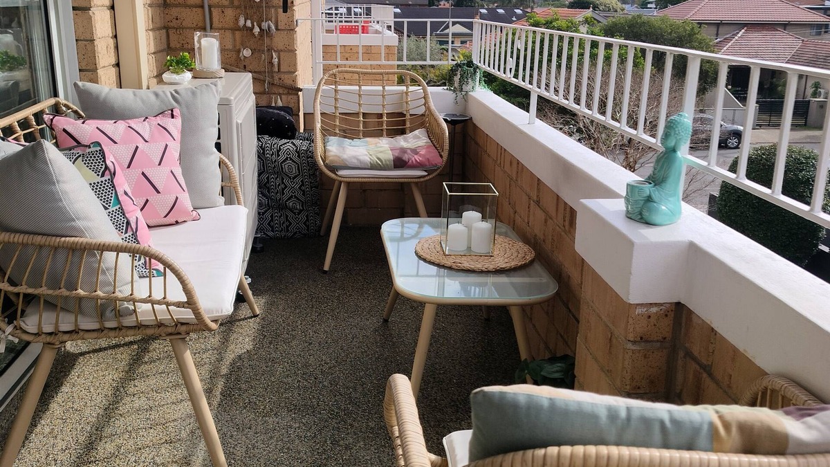 Brighton-le-Sands House | Sunny 2 bed Restaurants beach at door Pets O.K