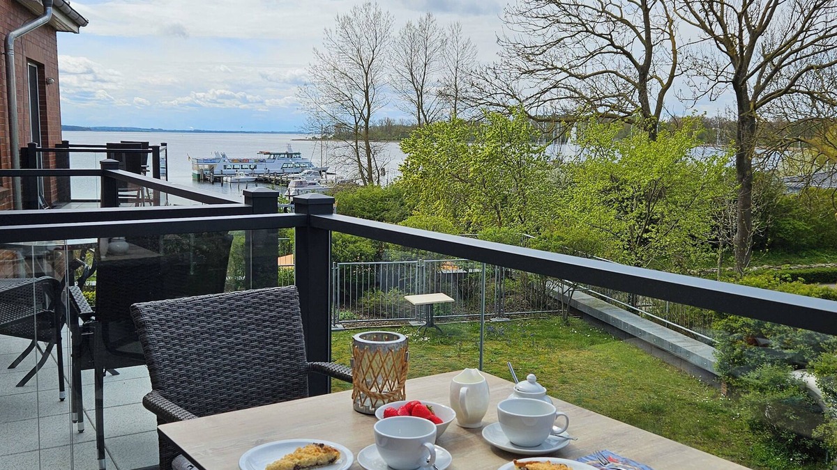 Alt Gaarz Apartment | sunny 2 rooms apartment with balcony and a view to the Salzhaff