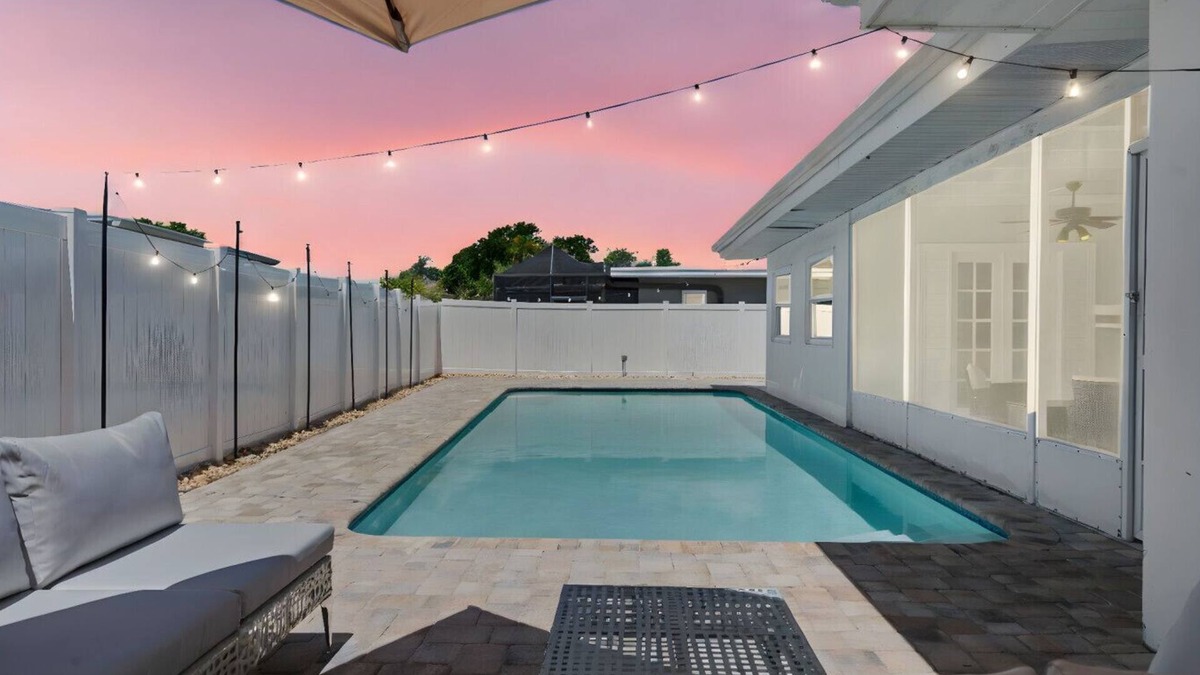 Bay Crest Park House | Sunny 4BR Home w/Pool & Indoor‑Outdoor Patio