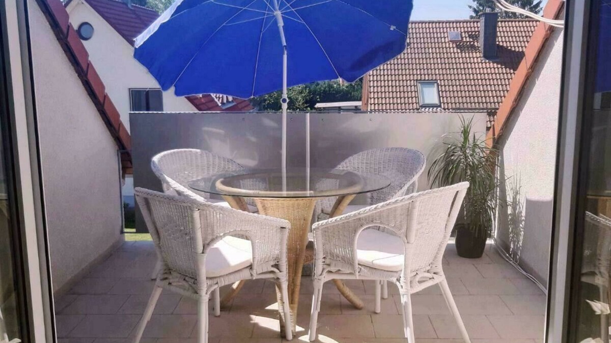 Urbich Apartment | Sunny apartment to 6Pers. with roof terrace and car parking space