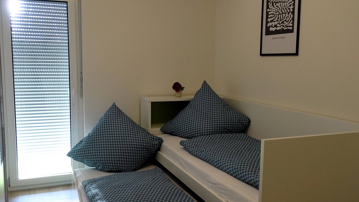 Postmuenster Apartment | Sunny apartment with large garden in a local recreation area