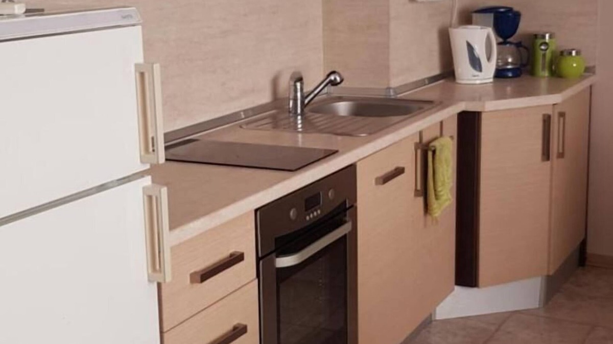 Smolyan Apartment | Sunny Apartment With a Wonderful View - Parking