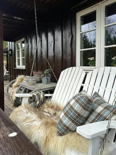 Treungen House | Sunny Cabin Near Gautefall