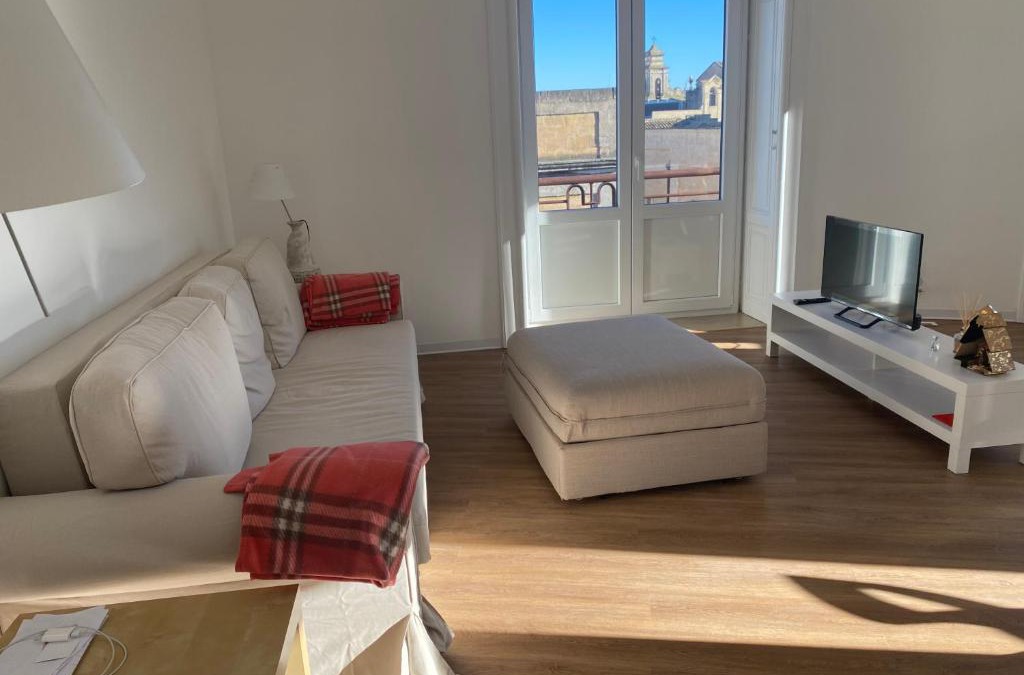 Matera Apartment | SUNNY Central bright apt, historical living Matera