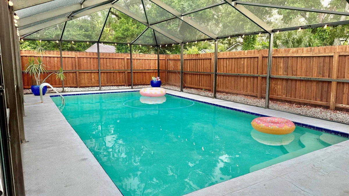 Clearwater House | Sunny Clearwater Escape | 3BR + Game Room + Pool + 3 Baths