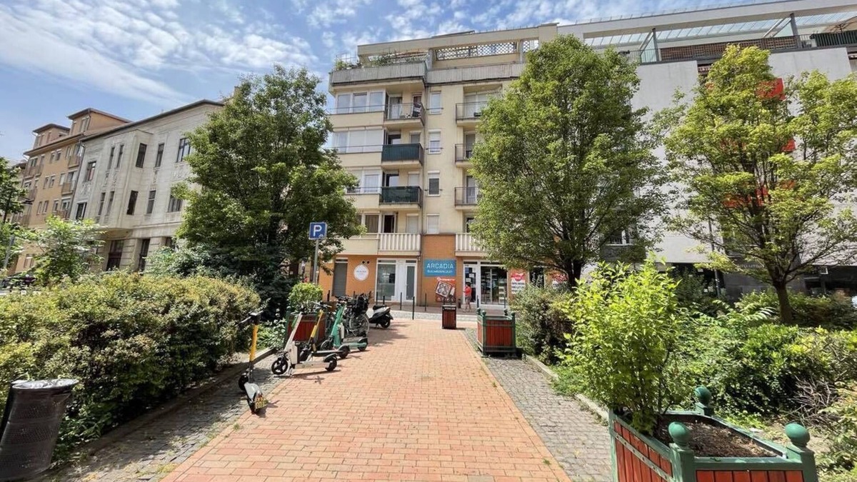 Corvin negyed Apartment | Sunny&Cozy Loft - close to center of Budapest.