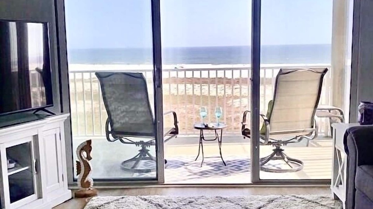Dauphin Island Condo | Sunny Daze at The Inn on Dauphin Island!