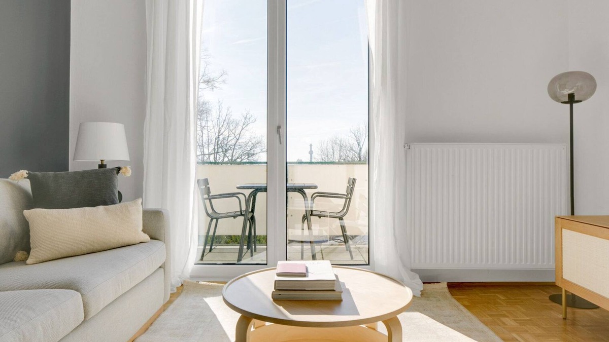 Dobling Apartment | Sunny Döbling 2BR w/Balcony & Elevator, near Tram 37, by Blueground