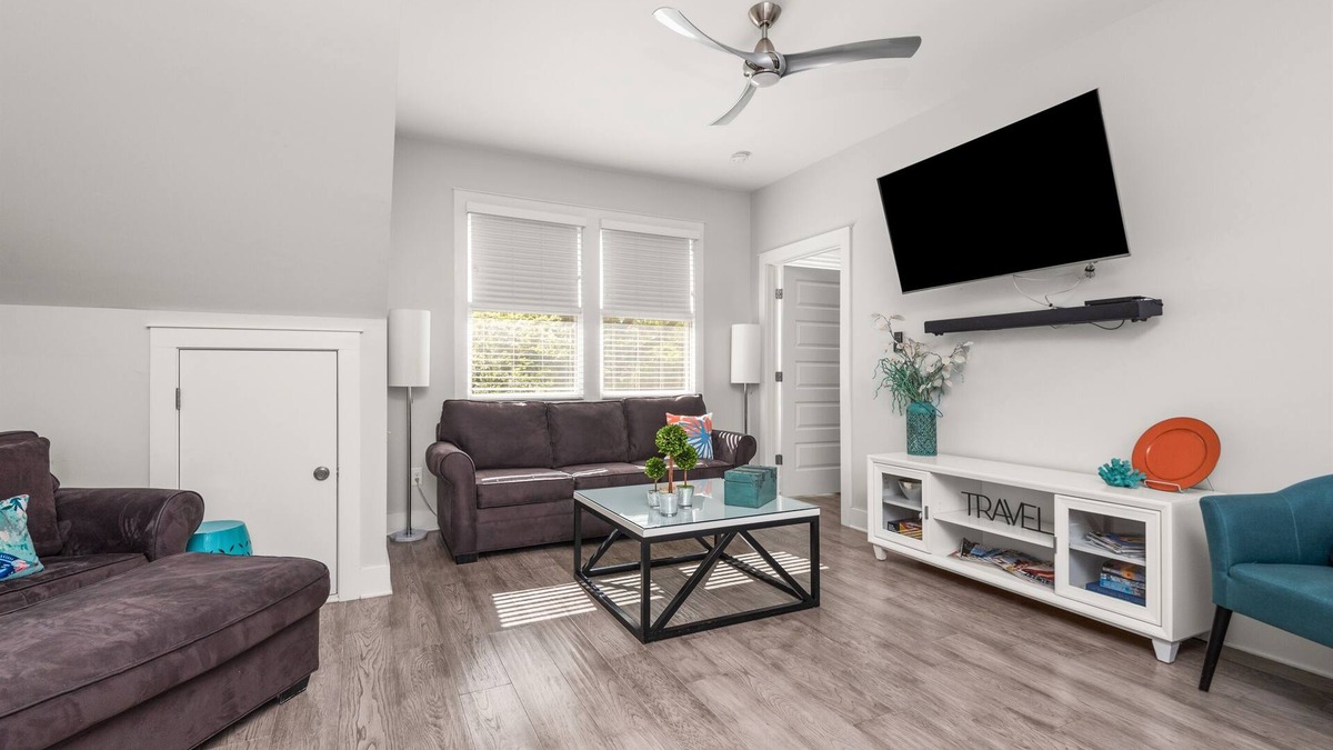 Eastwood House | Sunny East Nashville Hideaway | King Bed, 2 Balconies, Pet-Friendly
