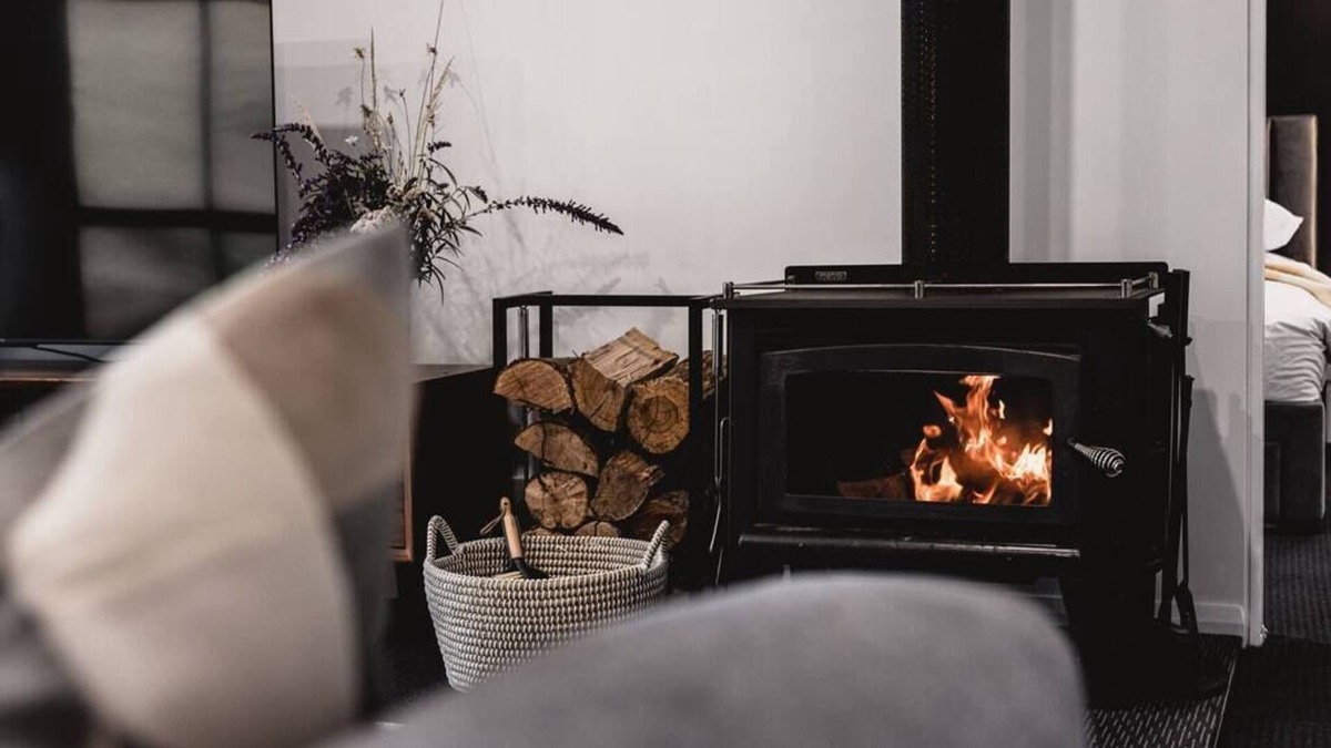 Glen Huon House | Sunny Hills Country Retreat - peaceful picturesque