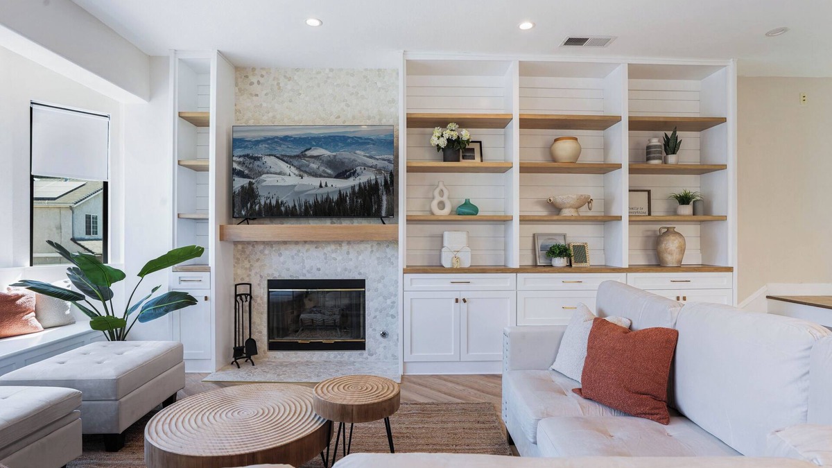 Crescenta Highlands Bed & Breakfast | Sunny Home W View in Tujunga near Universal Studio
