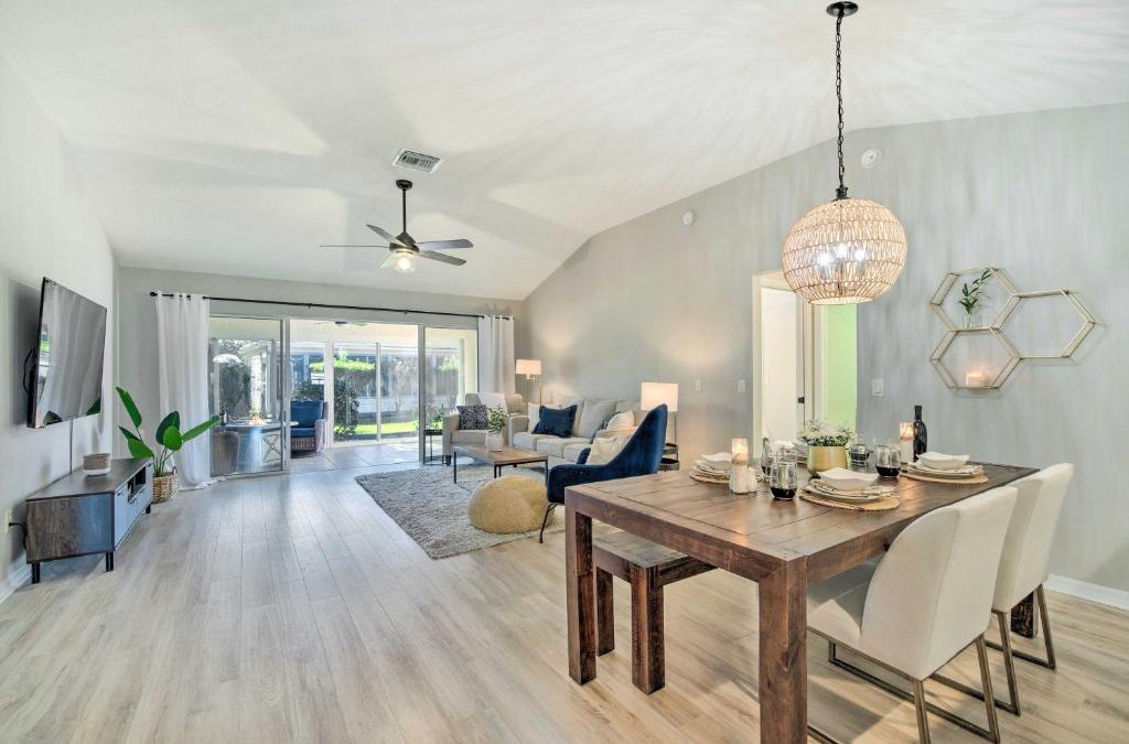 Winifred House | Sunny Home with Golf Cart in The Villages!