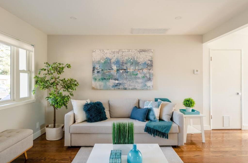 South Fair Oaks House | Sunny House with Hot tub near Stanford