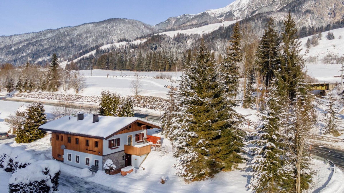 Leogang House | Sunny located holidayhome in skiresort