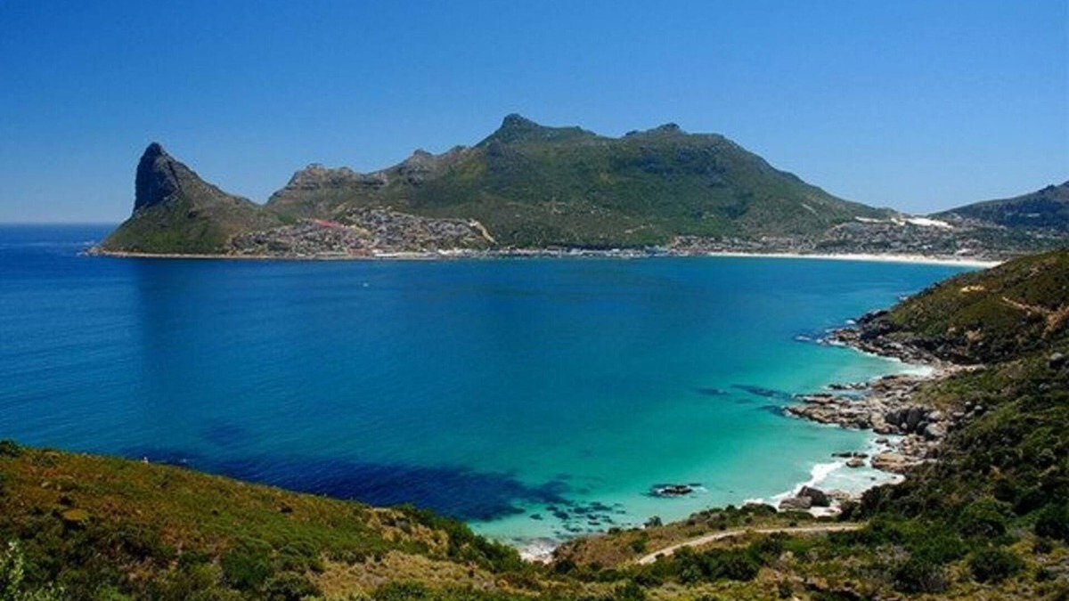 Muizenberg Apartment | Sunny Luxury Seaview Apartment