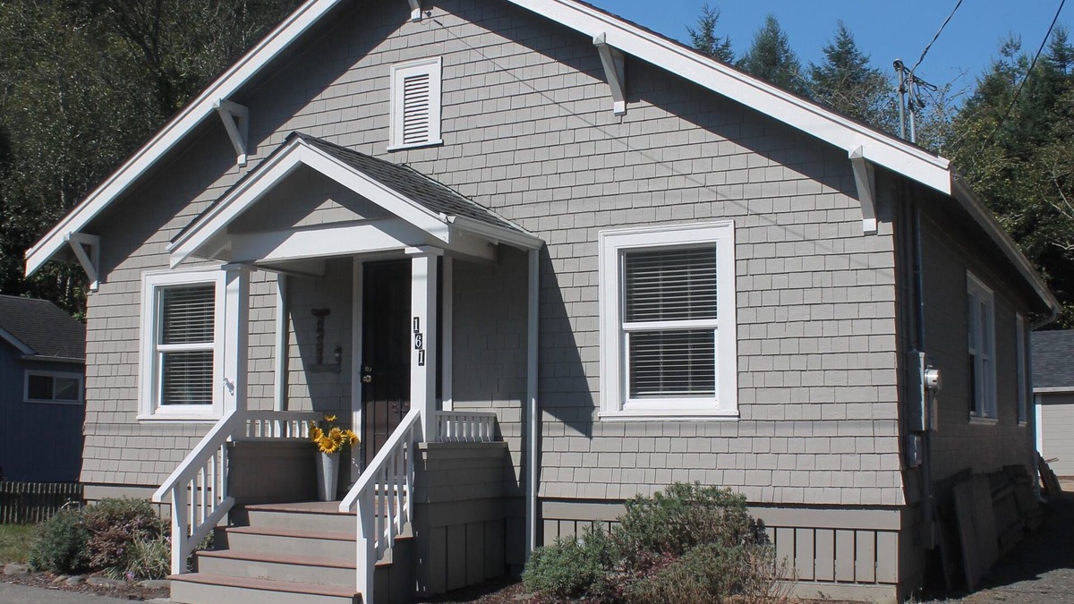 Ferndale House | Sunny, Main Street, creekside home in the heart of the Victorian Village