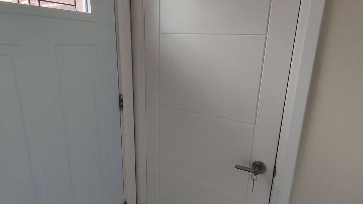 West Oakville House | Sunny New Reno Basement Apartment 1Br+Bath+Kith+Ldry All Privacy