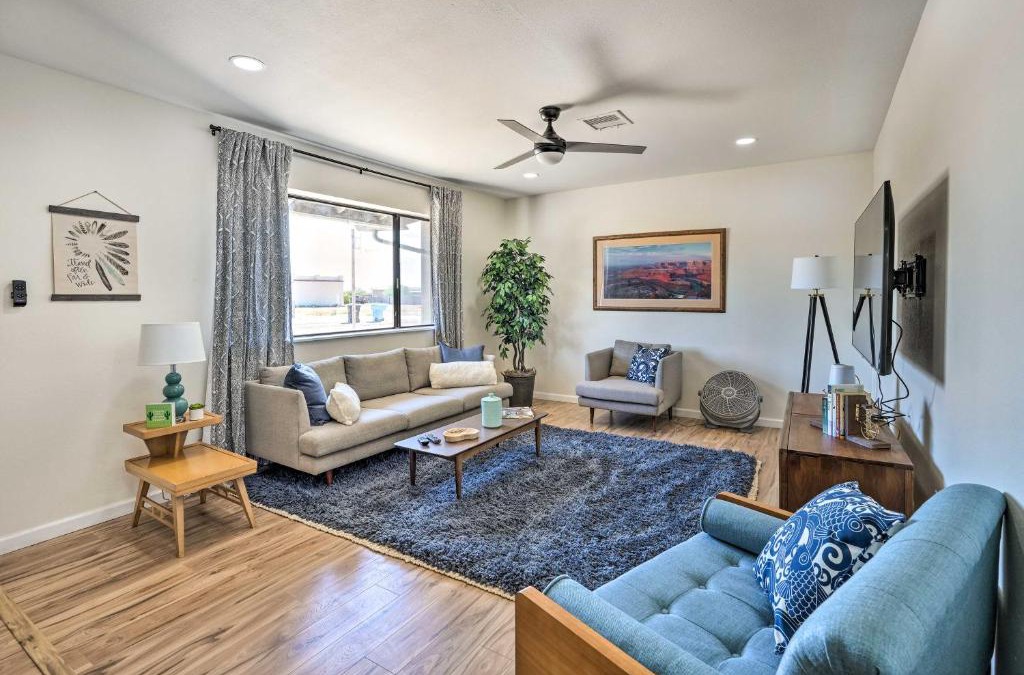 Deer Valley House | Sunny Phoenix Home with Pool and Backyard Oasis!